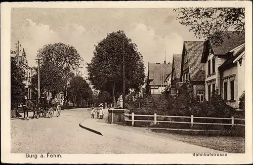 Ak Burg auf der Insel Fehmarn, Bahnhofstraße, Wohnhäuser, Fuhrwerk