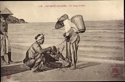 Ak Vũng Tàu Cap Saint Jacques Vietnam, Un Coup de Filet