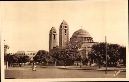 Ak Dakar Senegal, Cathedrale de Souvenir Africain, Kirche, Außenansicht