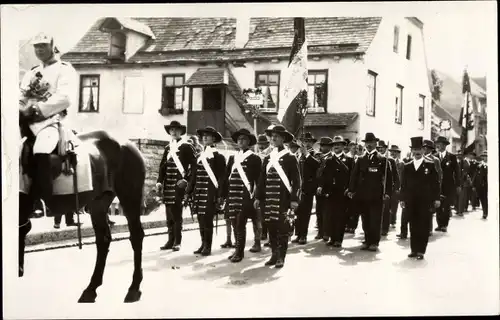 Foto Ak Brötzingen Pforzheim im Schwarzwald, Festumzug im Ort