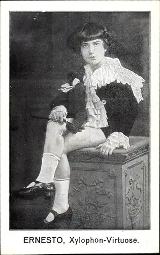 Ak Ernesto, Xylophon Virtuose, Portrait