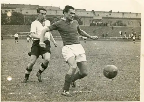 Foto Berlin, Deutsche Mannschaft gegen Tennis Borussia, Probespiel, 12.7.1942, Podratz, Decker