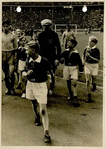 Foto Berlin Olympiastadion, Länderspiel Deutschland Schweden 20.9.1942, Fußballjugend