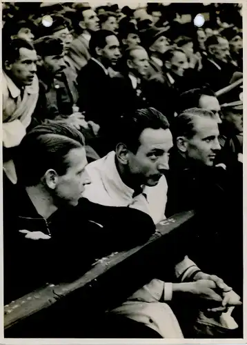 Foto Berlin, Deutsche Fußballnationalmannschaft gegen Spandauer SV 12.7.1942, Jahn, Hempel