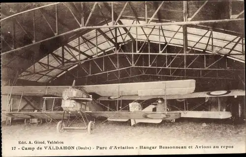 Ak Valdahon Doubs, Parc d'Aviation, Hangar Bessonneau et Avions au repos