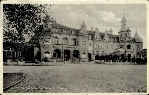 Ak Bad Schmiedeberg in der Dübener Heide, Blick auf das Kurhaus