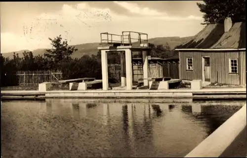 Ak Winterstein Waltershausen in Thüringen, Schwimmbad, Sprungturm