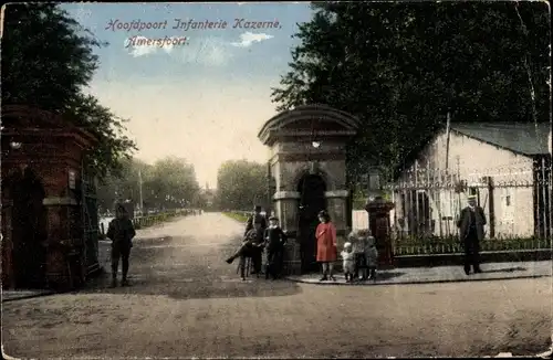 Ak Amersfoort Utrecht Niederlande, Hoofdpoort Infanterie Kazerne