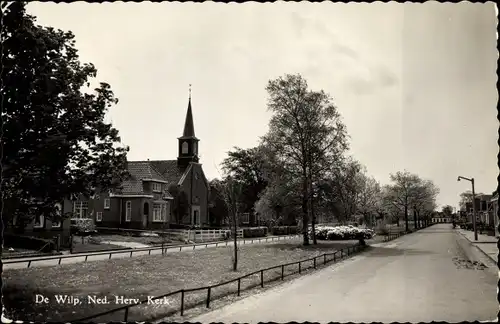 Ak De Wilp Groningen Niederlande, Ned. Herv. Kerk, Straßenpartie