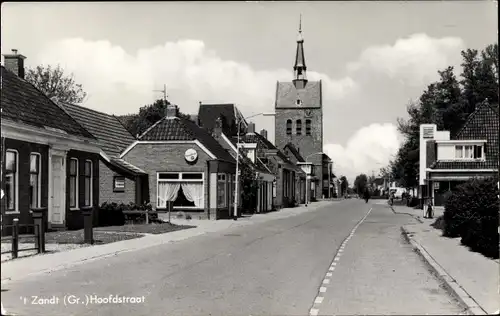 Ak 't Zandt Groningen, Hoofdstraat, Straßenpartie, Kirche