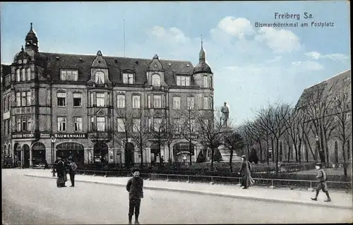 Ak Freiberg in Sachsen, Bismarckdenkmal am Postplatz