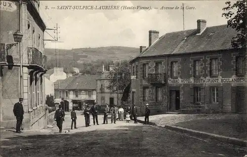 Ak Saint Sulpice Laurière Haute Vienne, Avenue de la Gare, Hotel