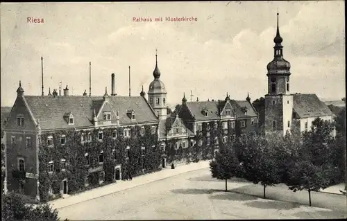 Ak Riesa an der Elbe Sachsen, Rathaus und Klosterkirche