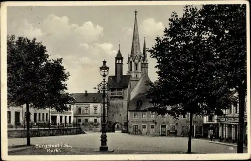 Ak Burgstädt in Sachsen, Marktplatz, Kirche