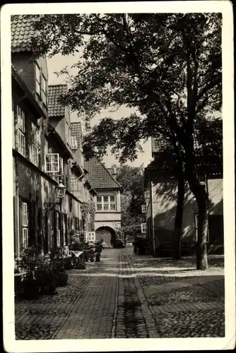 Ak Hansestadt Lübeck, Füchtingshof, Straßenpartie