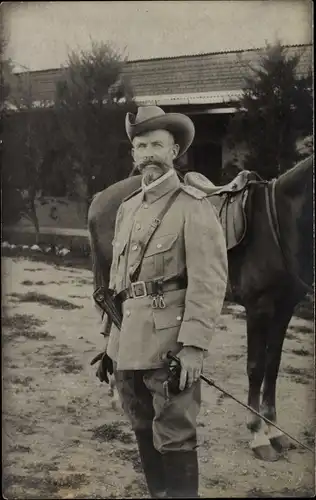 Foto Ak Deutsch Südwestafrika, Namibia, Offizier in Uniform