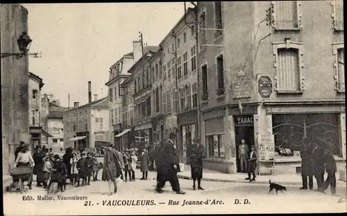 Ak Vaucouleurs Meuse, Rue Jeanne d'Arc