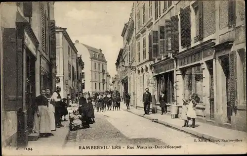 Ak Rambervillers Vosges, Rue Maurice Ducoerlosquet