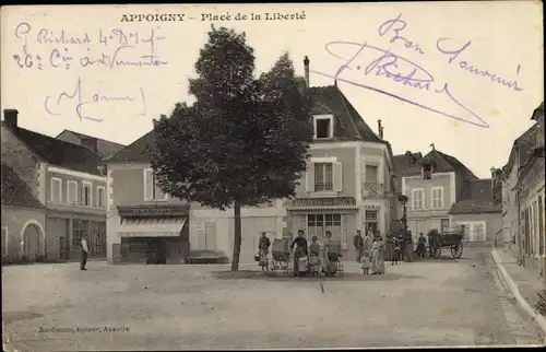 Ak Appoigny Yonne, Place de la Liberté