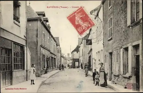 Ak Ravières Yonne, Grande Rue