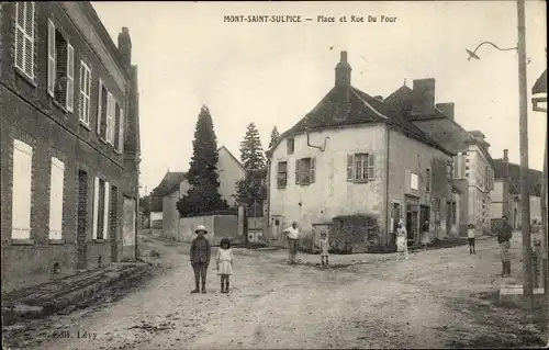 Ak Mont Saint Sulpice Yonne, Place et Rue Du Four