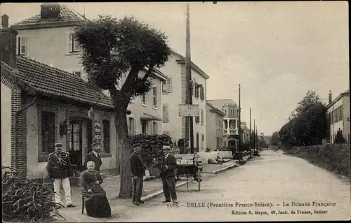 Ak Delle Territoire de Belfort, Straßenpartie, Geschäft