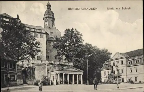 Ak Sondershausen im Kyffhäuserkreis Thüringen, Markt mit Schloss