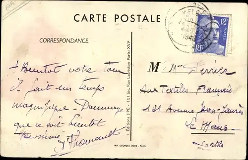 Künstler Ak Preissac, Strandleben, Volleyballspiel, Segelboot, Leuchtturm