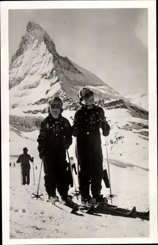 Ak Prinzessin Beatrix der Niederlande, Prinzessin Irene, Matterhorn, Ski, Zermatt 1947