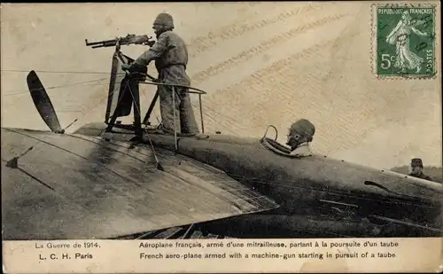 Ak Französisches Militärflugzeug, Aeroplane francais, arme d'une mitrailleuse