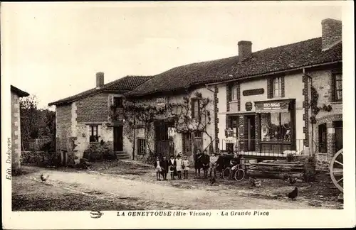 Ak La Geneytouse Haute Vienne, La Grande Place, Geschäft