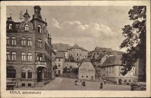 Ak Kahla Thüringen, Brückenplatz, Restaurant, Teilansicht der Stadt