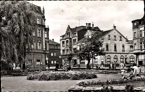 Ak Herten im Ruhrgebiet, Partie im Ort, Park