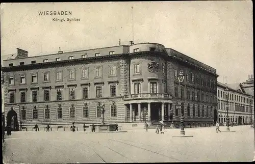 Ak Wiesbaden in Hessen, Königl. Schloss