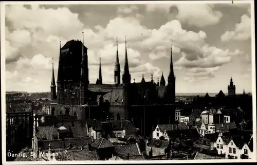 Ak Gdańsk Danzig, St. Marien, Blick über die Dächer der Stadt