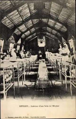 Ak Revigny Meuse, Interieur d'une Salle de l'Hopital