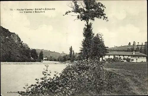 Ak Saint Léonard de Noblat Haute Vienne, La Vienne a Beaufort