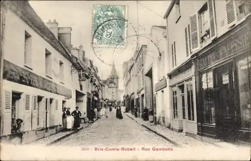 Ak Brie Comte Robert Seine et Marne, Rue Gambetta