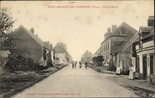 Ak Saint Maurice lès Charencey Orne, Vue du Bourg