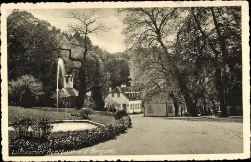 Ak Auerbach Bensheim an der Bergstraße Hessen, Partie im Ort, Springbrunnen