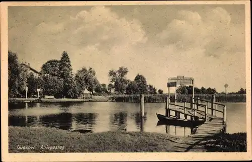 Ak Gussow in der Mark, Anlegesteg Dolgensee, Gaststätte von M. Paschke