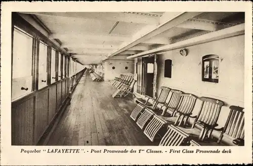 Ak Paquebot Lafayette, CGT French Line, Pont Promenade des 1res Classes
