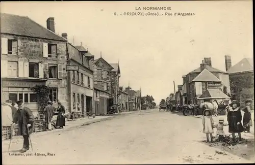 Ak Briouze Orne, Rue d'Argentan
