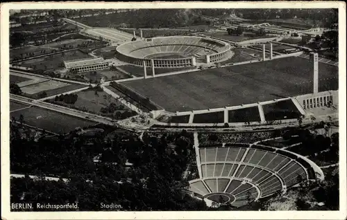 Ak Berlin Charlottenburg Westend, Blick auf das Reichssportfeld, Fliegeraufnahme