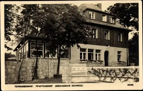 Ak Pfaffendorf Königstein Sächs. Schweiz, Partie am Terrassenhof