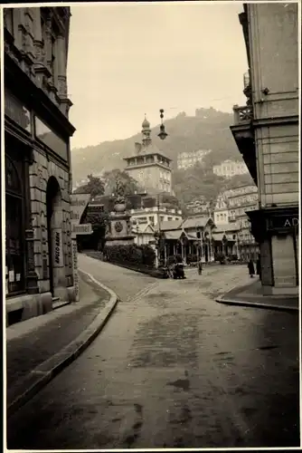 Foto Karlovy Vary Karlsbad Stadt, Kurhaus Drei Lämmer, Straßenpartie, Schlossturm, Fotograf Hubl