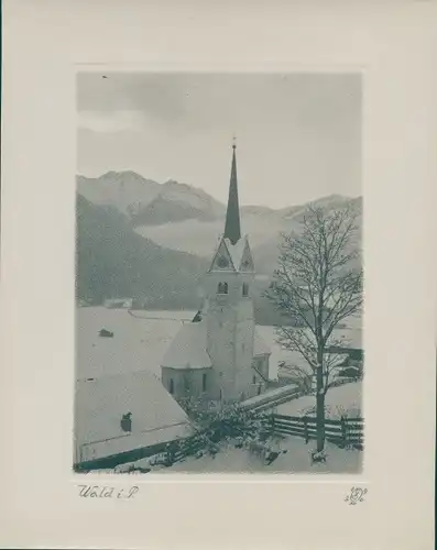 Foto Wald im Pingau Salzburg Österreich, Kirche