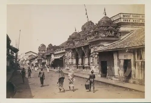 Foto Colombo Sri Lanka Ceylon, Straßenpartie, Tempelanlage, um 1880