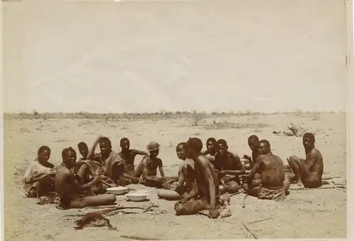 Foto DSW Afrika Namibia, ca 1900 - 1904, Junge afrikanische Männer vom Stamm der Owambo