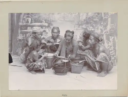 Foto Sri Lanka Ceylon, 1899, Familie am Essen